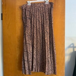 Leopard Print Midi Skirt